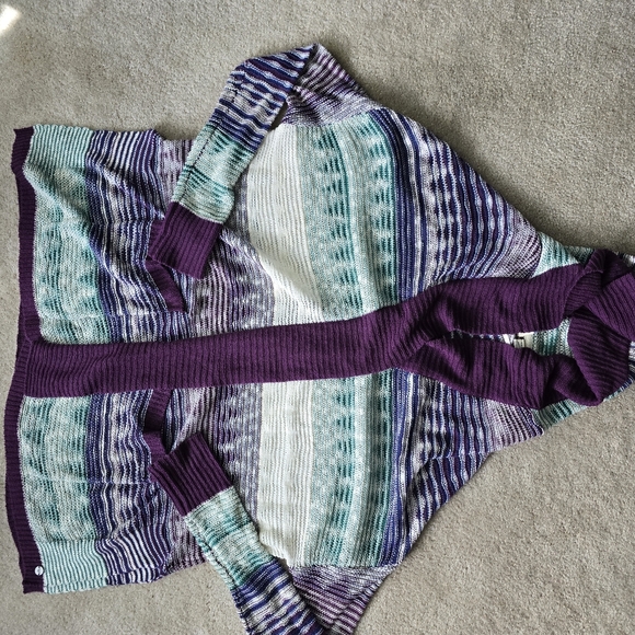 Roxy Cardigan Cozy Hoodie in bright purple - Picture 8 of 9